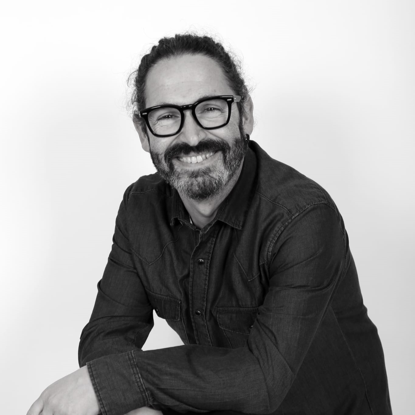 Perales, José César